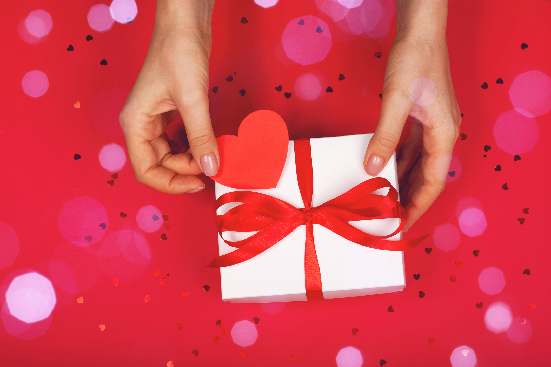 Find the Perfect Valentine's Day Gifts in Arlington by Shopping at Randol Mill West